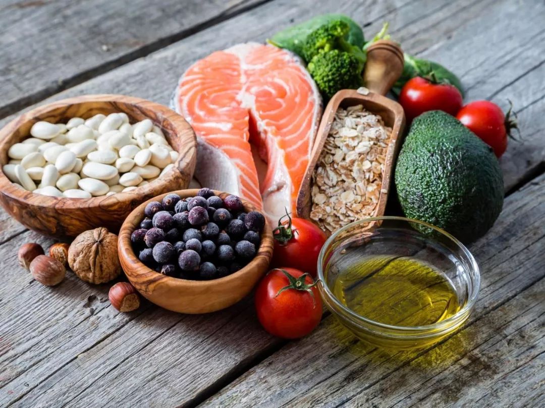 饮食调节改善抑郁,抑郁饮食吃什么好