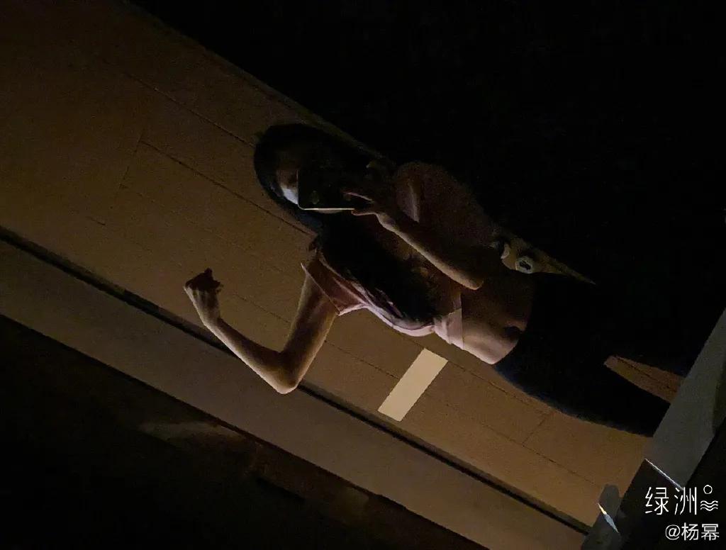 P的、做的、医美的，她们的腹肌有没有真的？