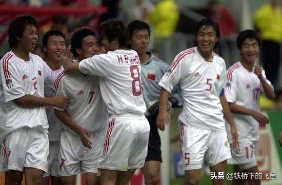 中国足球，不是圣杯也不是痰盂，他是我的主队