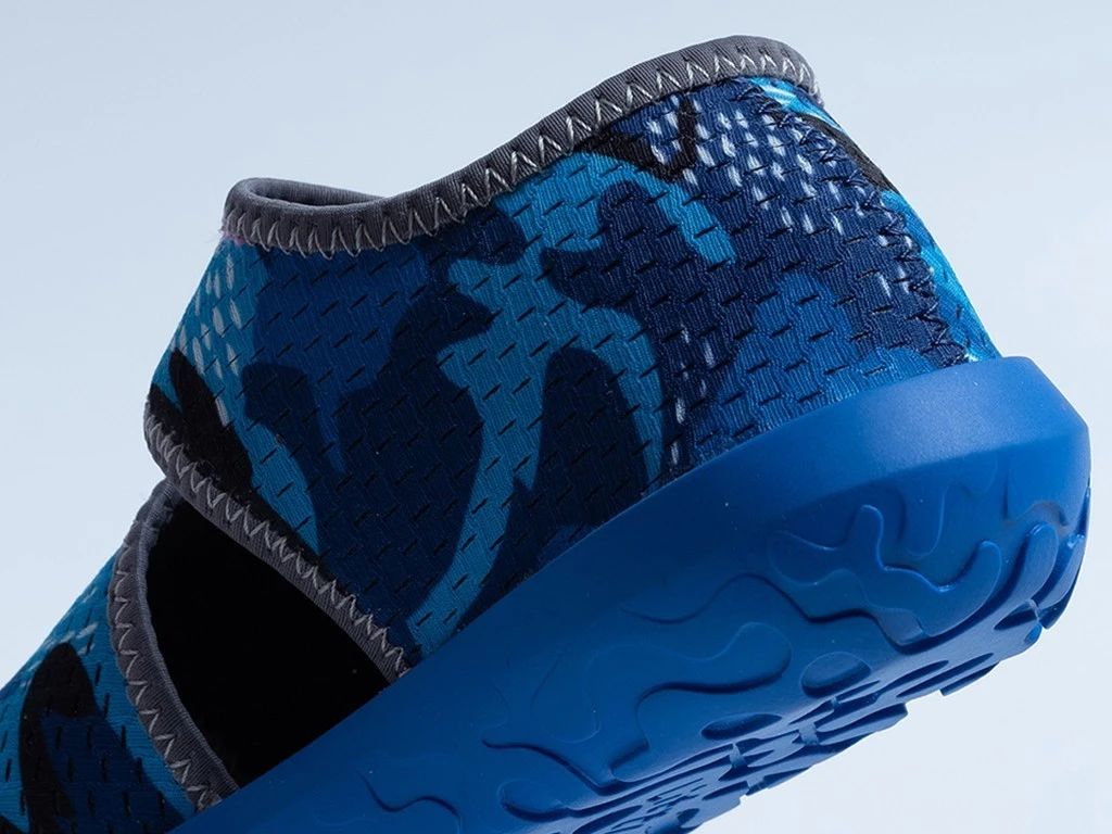 儿童玩水防滑凉鞋,夏天给宝宝选凉鞋