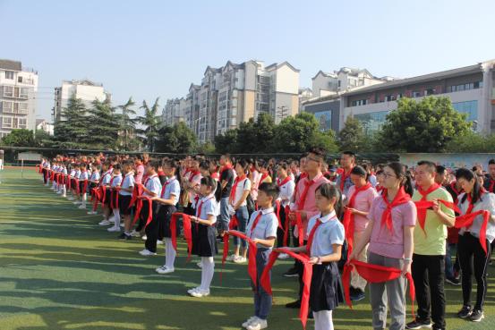 迎春小学双流东升,东升迎春小学