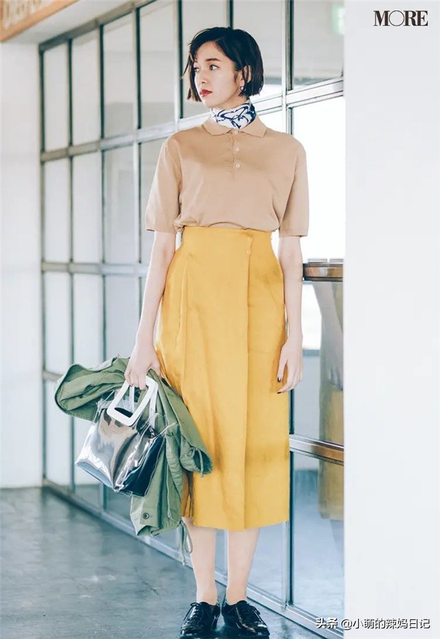女人怎么穿衣才能更时尚,穿衣高级又好看的女人