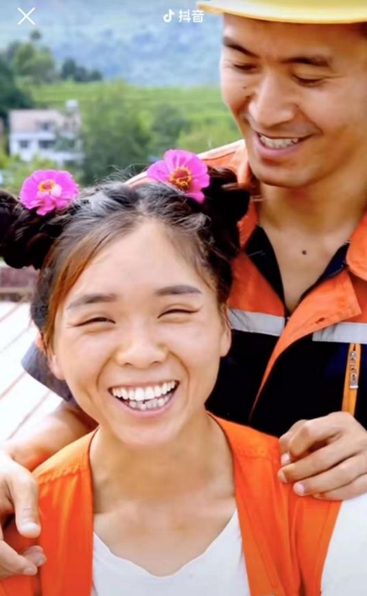 爱你就像爱生命合集混剪,现在的人都在抖音秀恩爱