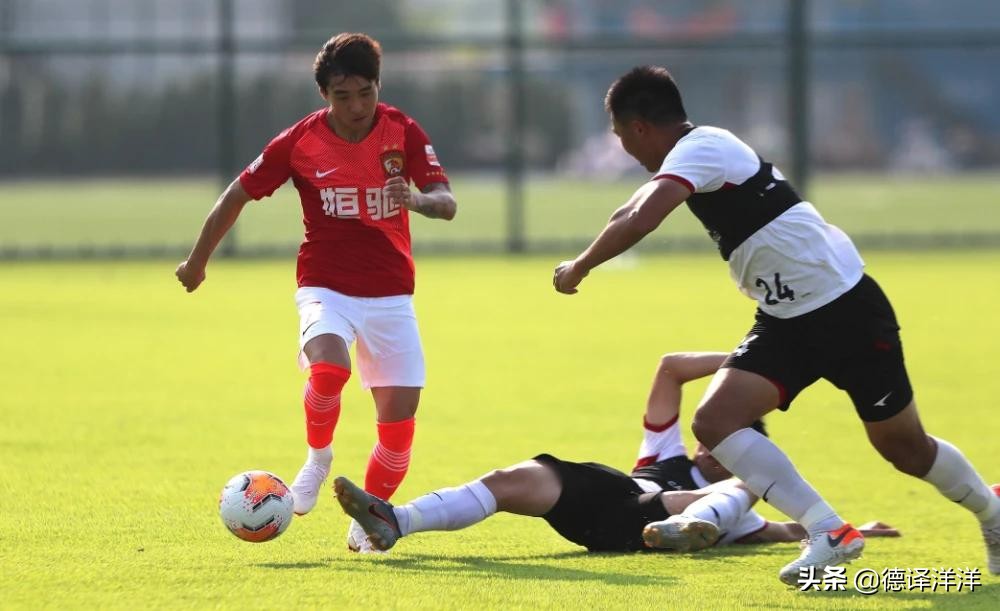 憋太久了！跟弱旅的友谊赛也踢5比0，恒大积攒的能量太恐怖