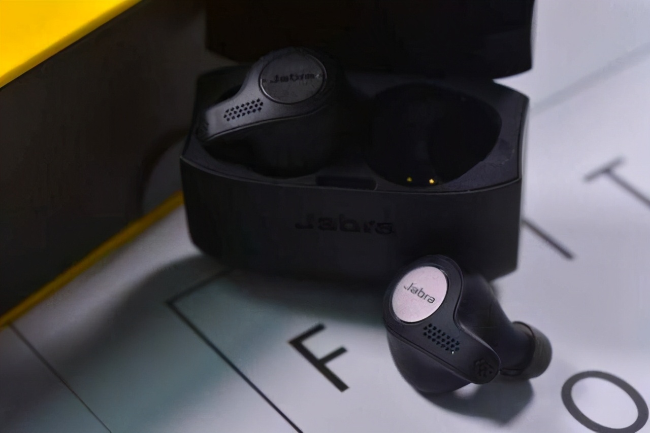 蓝牙耳机会有辐射吗,蓝牙耳机有辐射吗对耳朵有影响吗