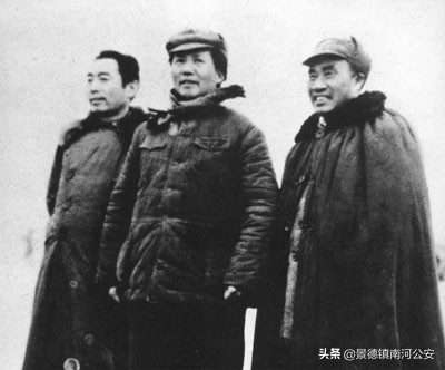 共和国元帅*德朱**:被誉“红军之父”毛*东泽**称赞“度量大如海意志坚如钢”