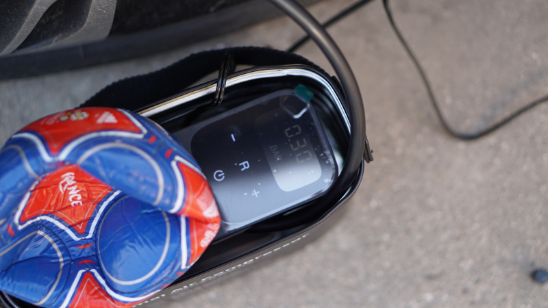 有了70迈汽车轮胎充气泵，我打算在家门口摆个充气摊位赚钱了