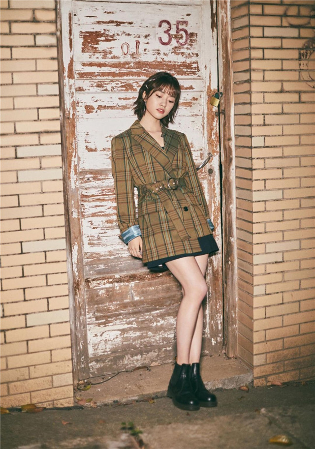 小个子女生不适合穿哪几种裤子,小个子女生别轻易尝试这4种搭配