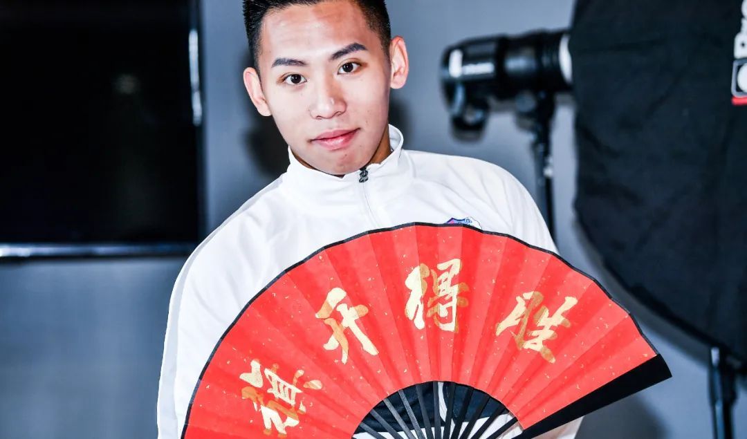 青岛黄海足球俱乐部队史,青岛黄海足球队中超直播