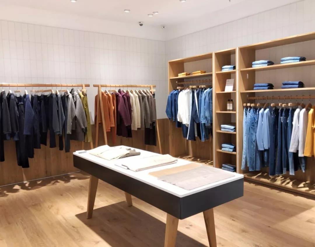 极简主义的ZUCZUG集合店，难怪进店率比别的店铺要高60%以上！