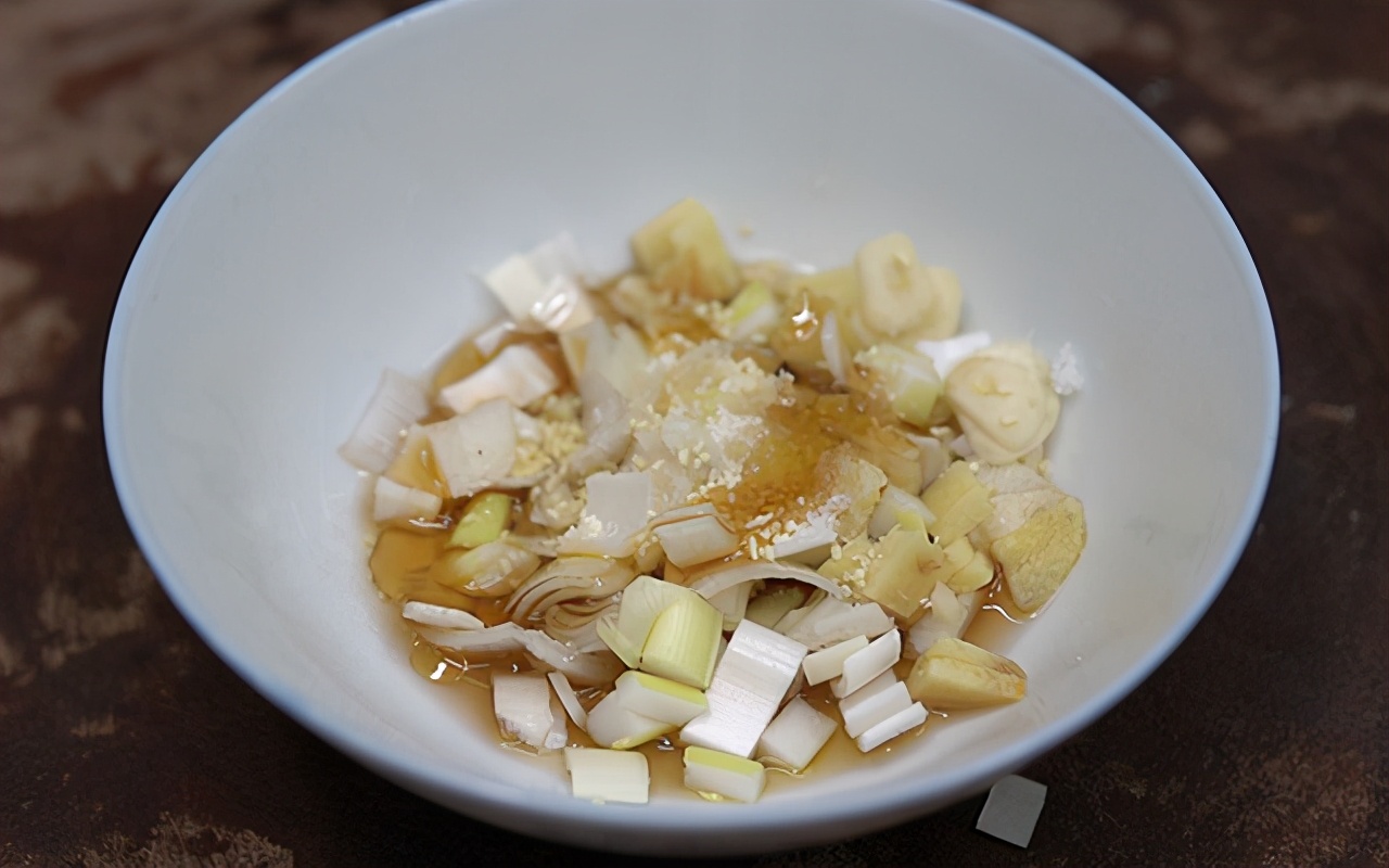 年夜饭系列饭桌必备腰果虾仁,饭店西芹腰果虾仁最正宗做法