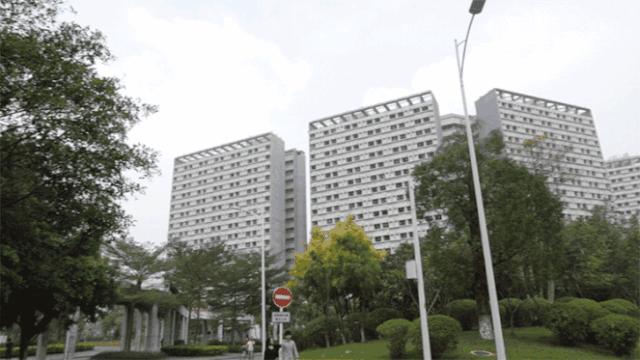 深圳这所大学宛如空中之城！
