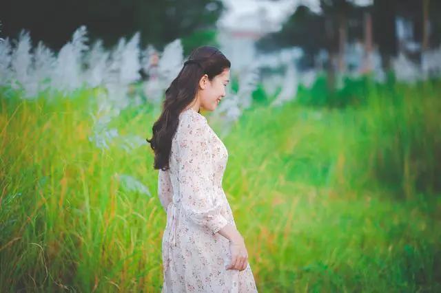 聊天不用句号,聊天不用句号收尾的人什么心理