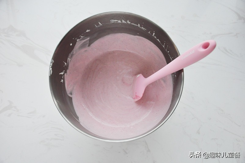 怎样做慕斯蛋糕儿童节,不加鸡蛋的儿童慕斯蛋糕