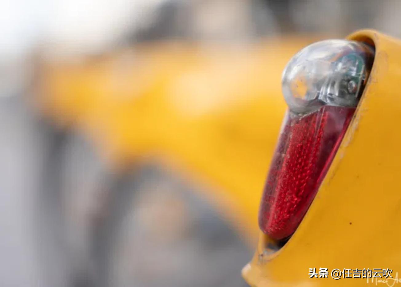 适马28-70畸变在索尼能校正吗,适马28-70如何解决畸变