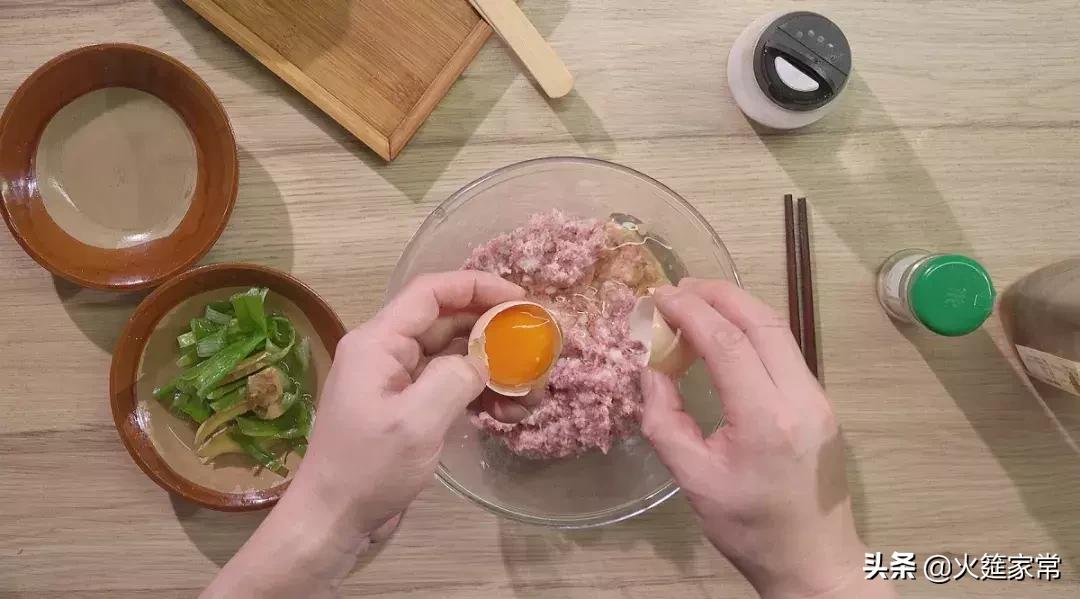 火哥抄手馅做法,四川红油云吞的做法