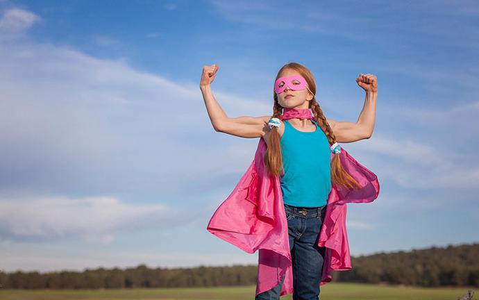 拿长处对比别人短处,不拿孩子的短处比别的孩子的长处