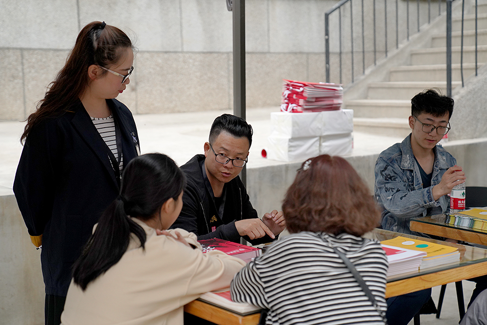 陕西西安丹青美术招生,零基础学美术之路