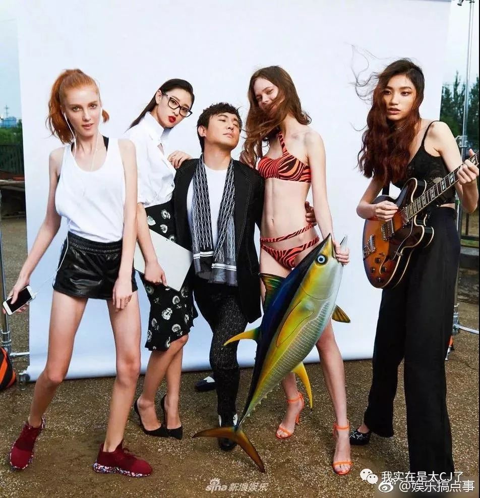 这才是成熟男人的pose,经典的pose男