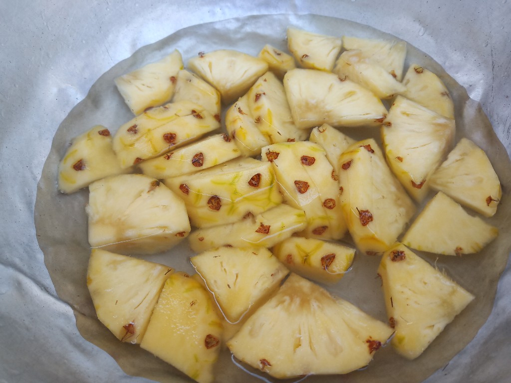 如何去掉菠萝的酸涩味,菠萝怎样去除涩味最有效