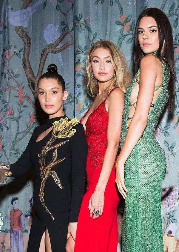 bella如今生活,bella近照超模