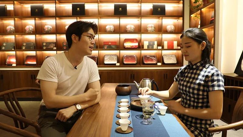 这家荣获“金樽奖”的酒店，实至名归，超多惊喜，客房+美食+商务+休闲+艺术……来了就不想走