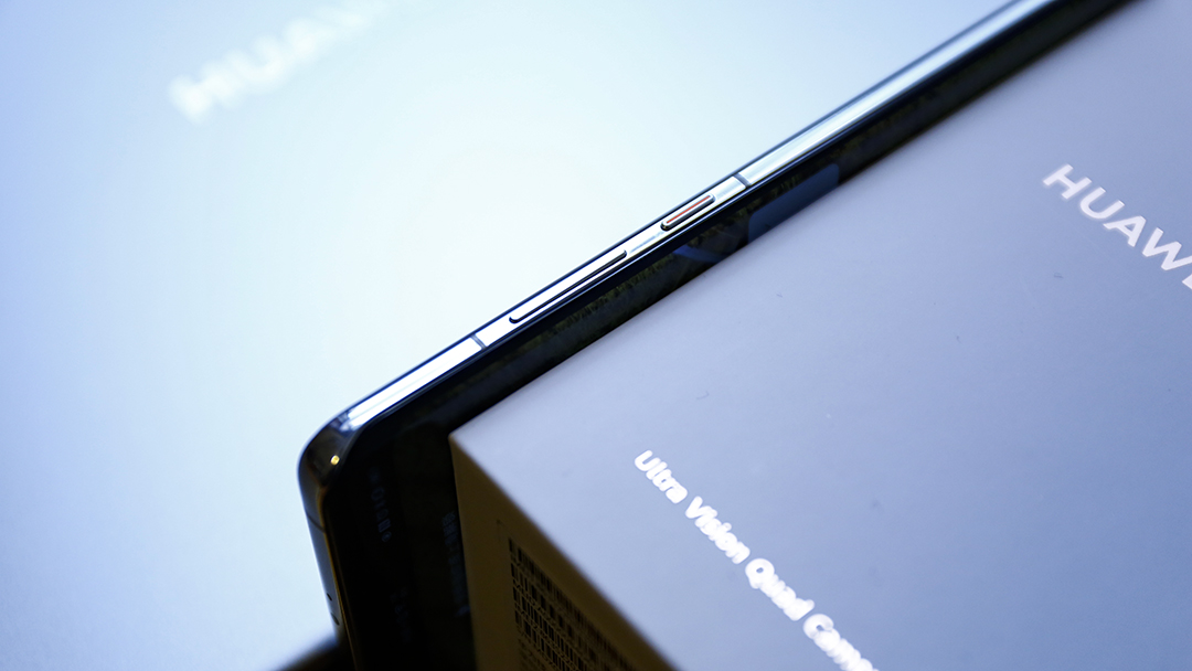 华为p40pro与mate40rs保时捷对比,华为p40pro和vivox70pro哪个好