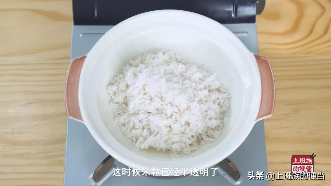 怎么做出锅巴煲仔饭,煲仔饭锅巴怎么做又脆又好吃