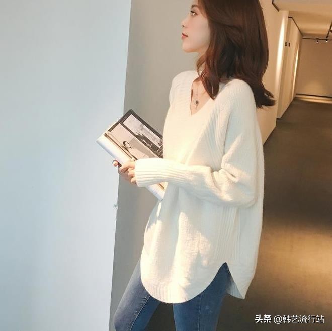 韩版穿搭女装高级感春,女装毛衣新款韩风搭配