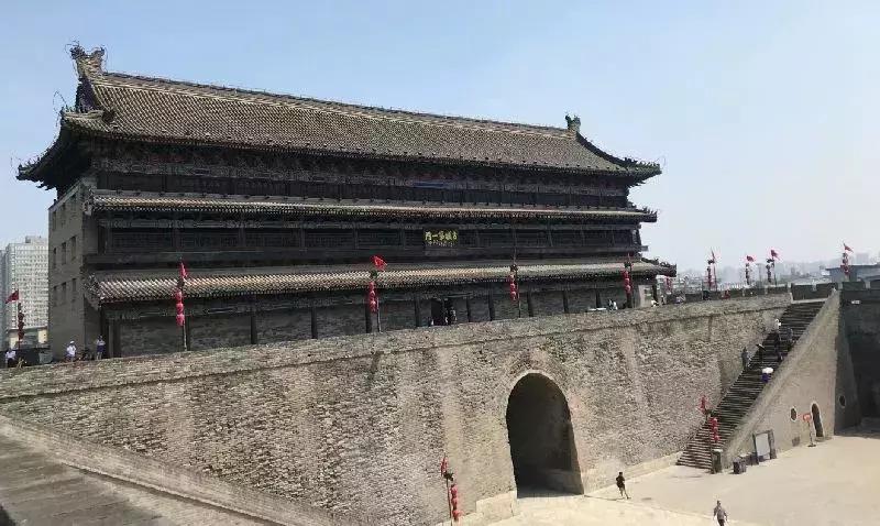 重庆旅游6天5晚团购价含往返机票,重庆出发1000元4天3晚的旅行