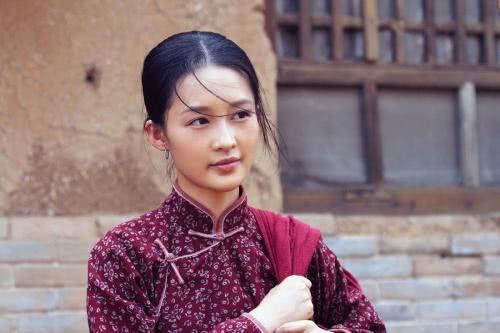 反抗命运的田小娥，一生经历4个男人，为何最后却死于挚爱之手？