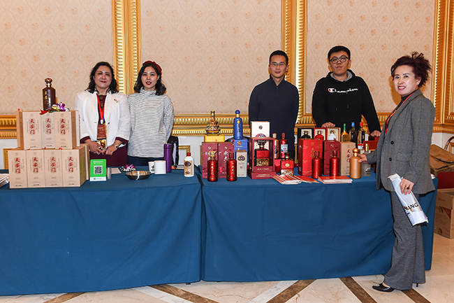 北方茅台华都酿酒,华都酱酒与茅台对比