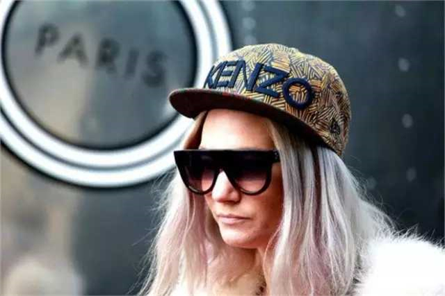 圆脸女生帽子怎么挑选,大圆脸适合什么帽子图