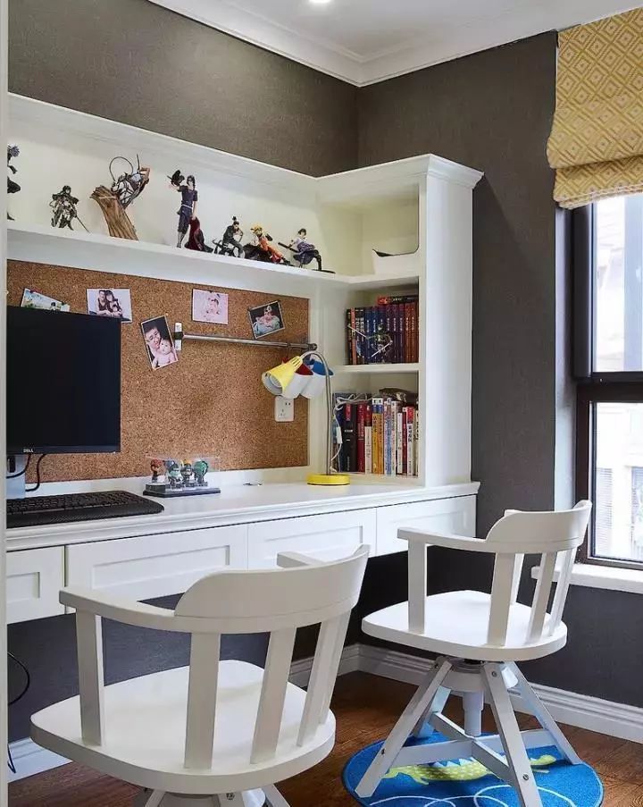 书桌上墙柜一体效果图,儿童房衣柜书桌一体小户型