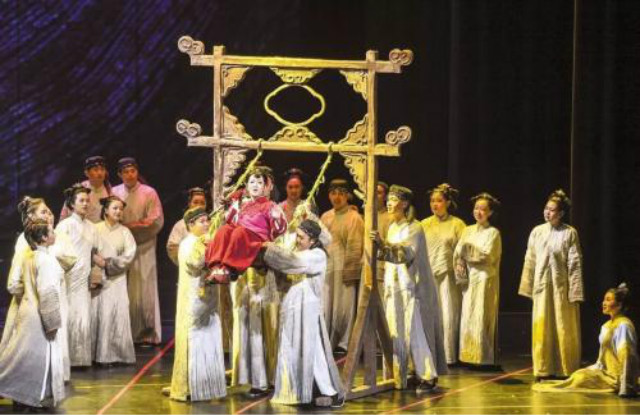 檀香刑里的刑罚,檀香刑里的酷刑与历史