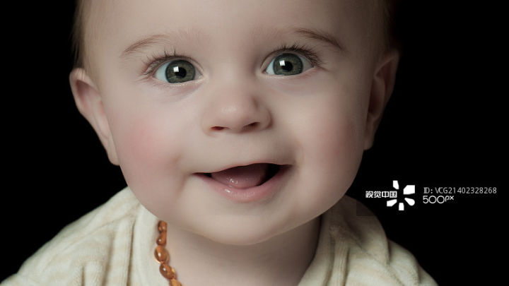 让眼睛变大变有神的最简单方法,怎么让眼睛变亮变有神变大