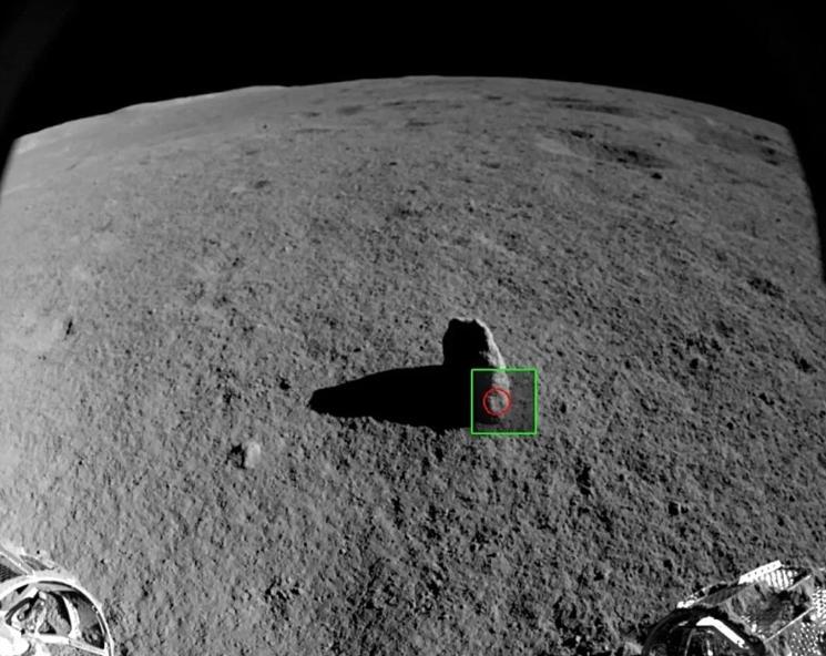 月球上的奇怪建筑物究竟是什么,月球背后的石碑是什么