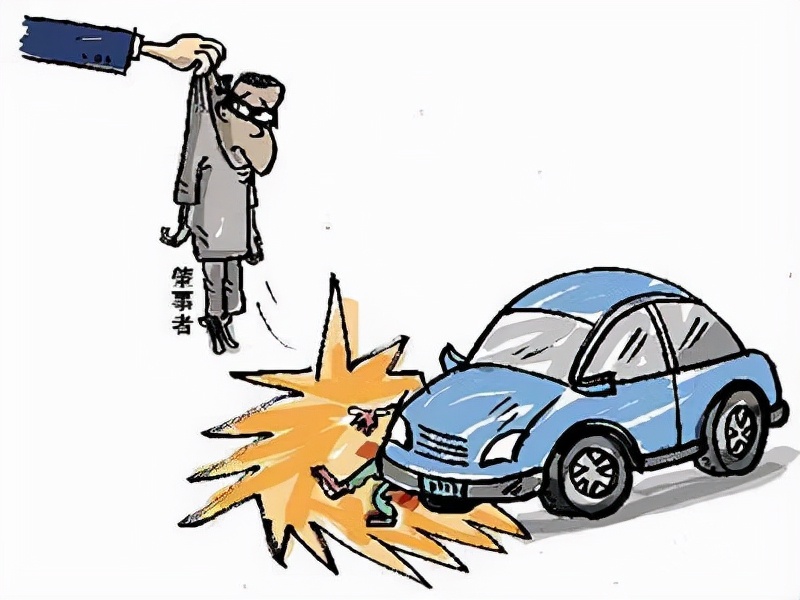 6年免检车辆行驶证过期保险理赔,行驶证年审过期保险是否正常理赔