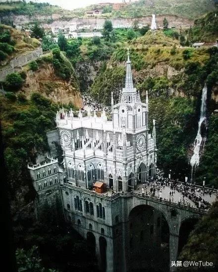 一生必去的中国50个最美地方风景,全球公认最美的十个地方旅游必读