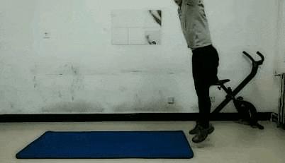 健身训练想呕吐怎么办缓解,健身训练时为什么会有想吐的感觉