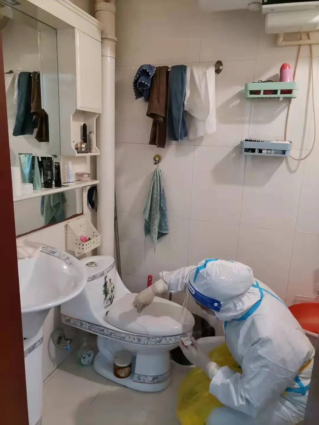 月圆日疫情来袭同战疫只争朝夕