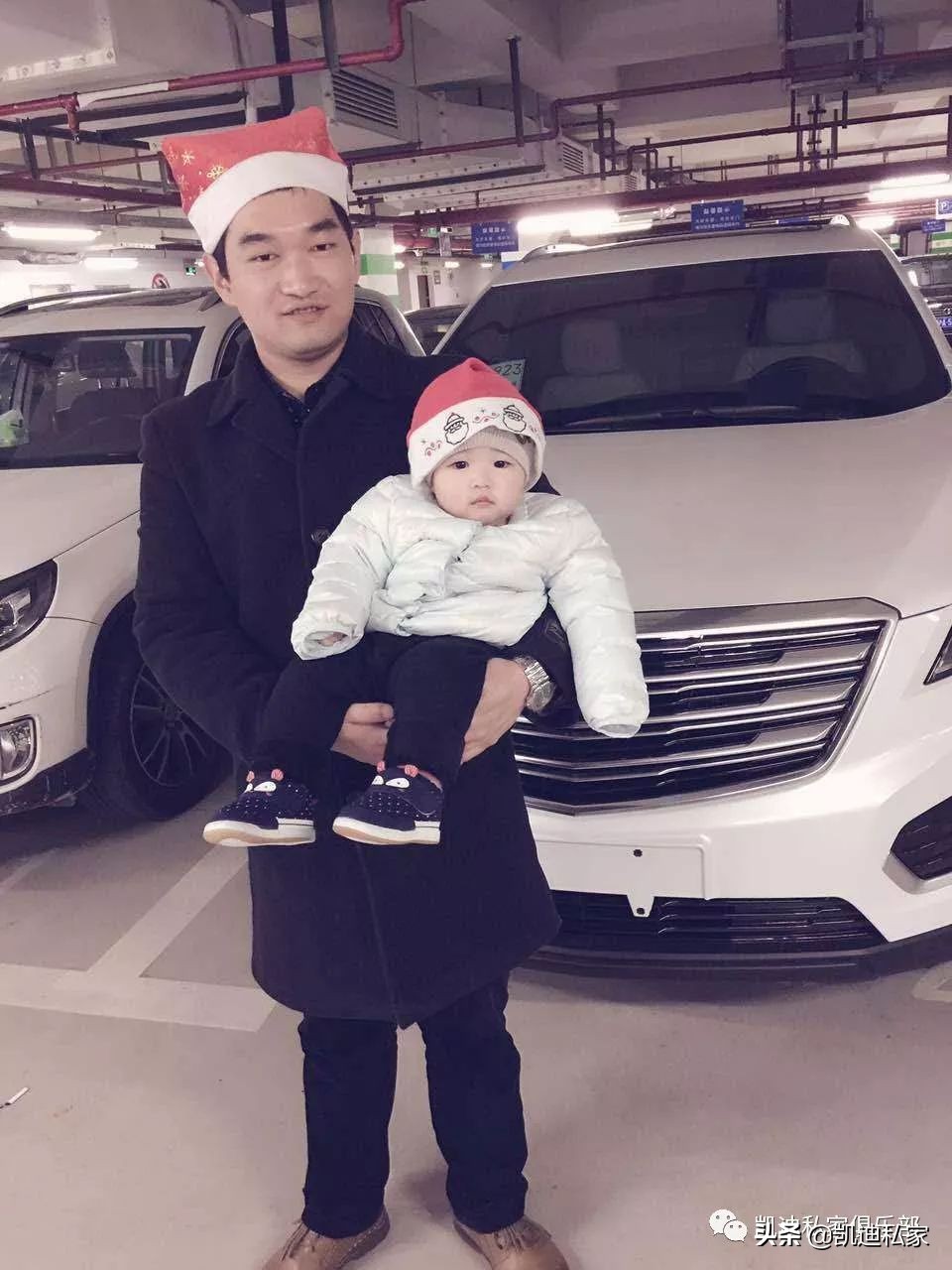 坐着奔驰长大的孩子,坐着儿子开的车倍感幸福