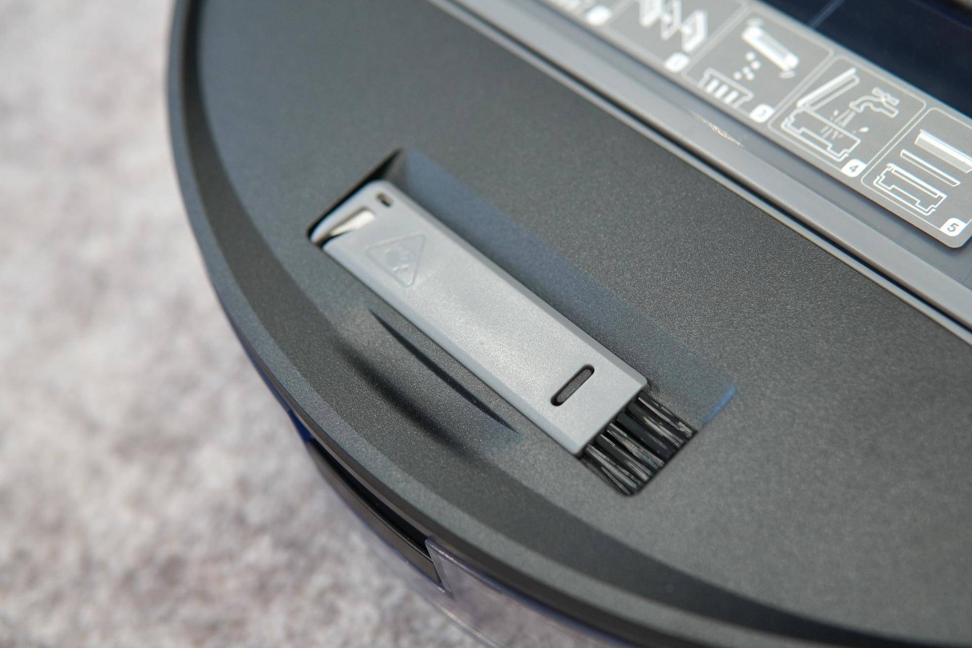 能扫能拖还能除菌？科沃斯地宝DEEBOTN8PRO评测