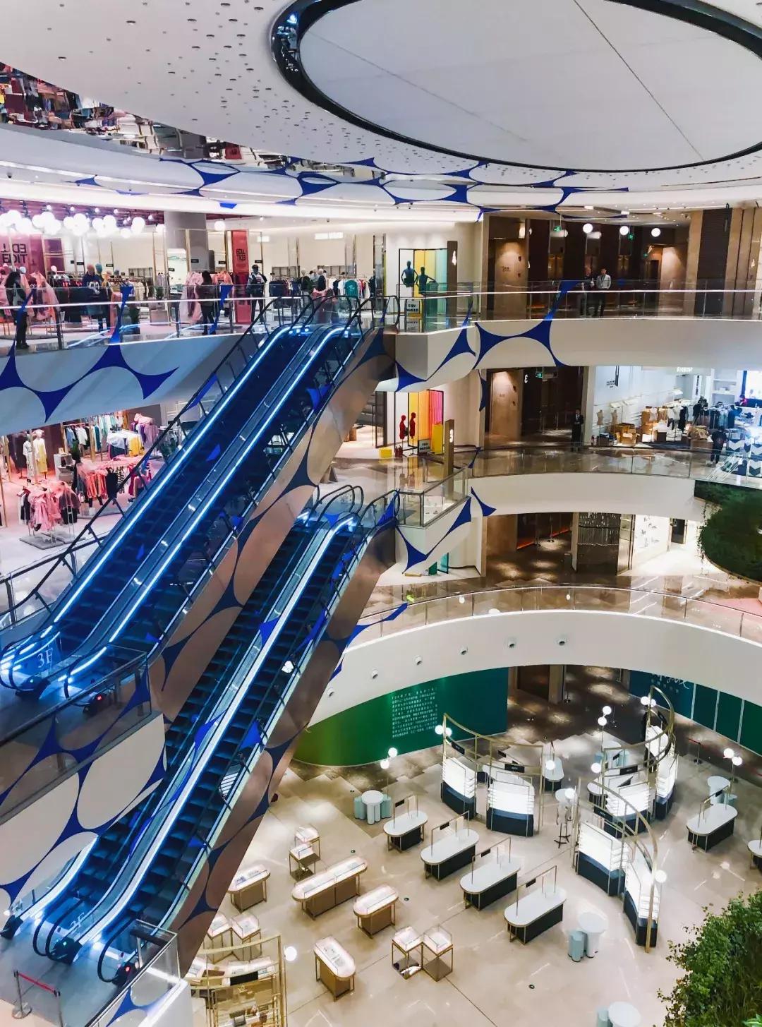 上海老佛爷来了！本周六开业，近80家国际设计师品牌亮相，超好逛