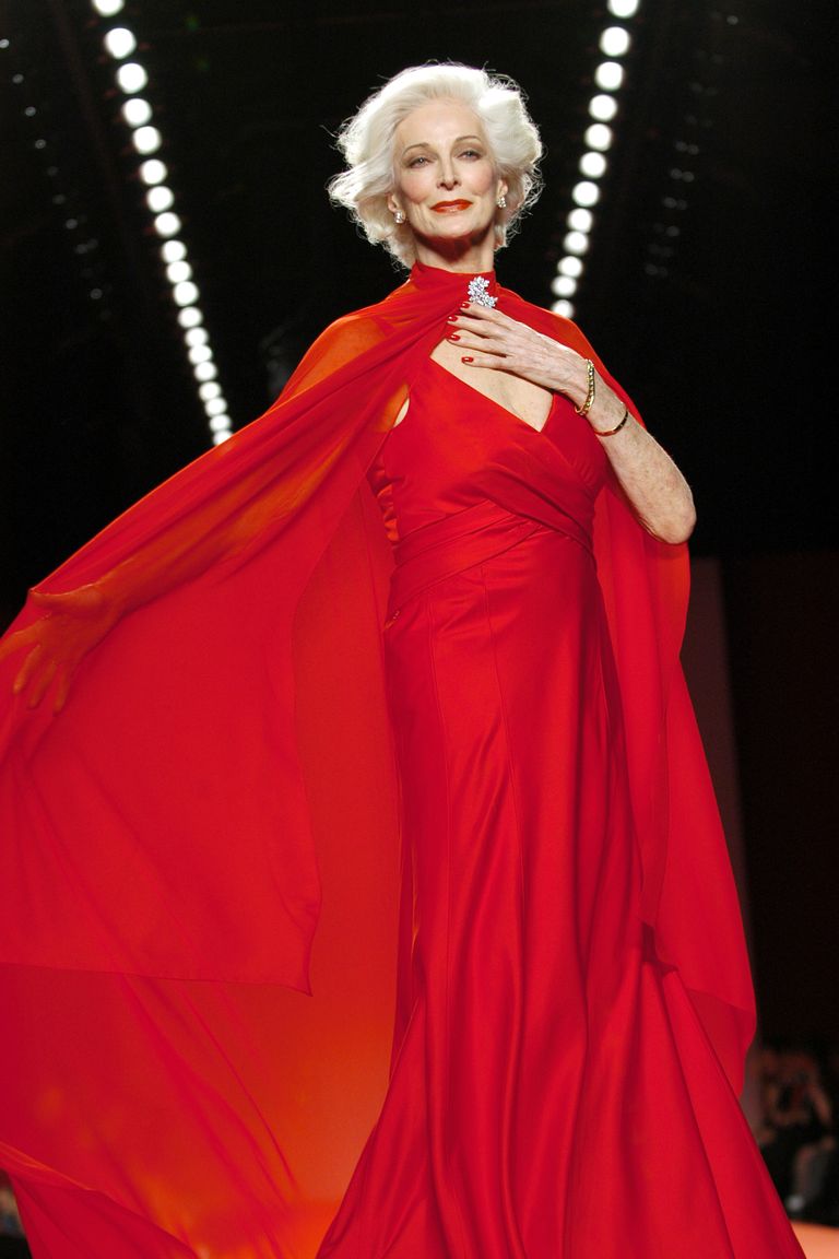 92岁银发超模图片,世界上最老超模97岁开始大红大紫