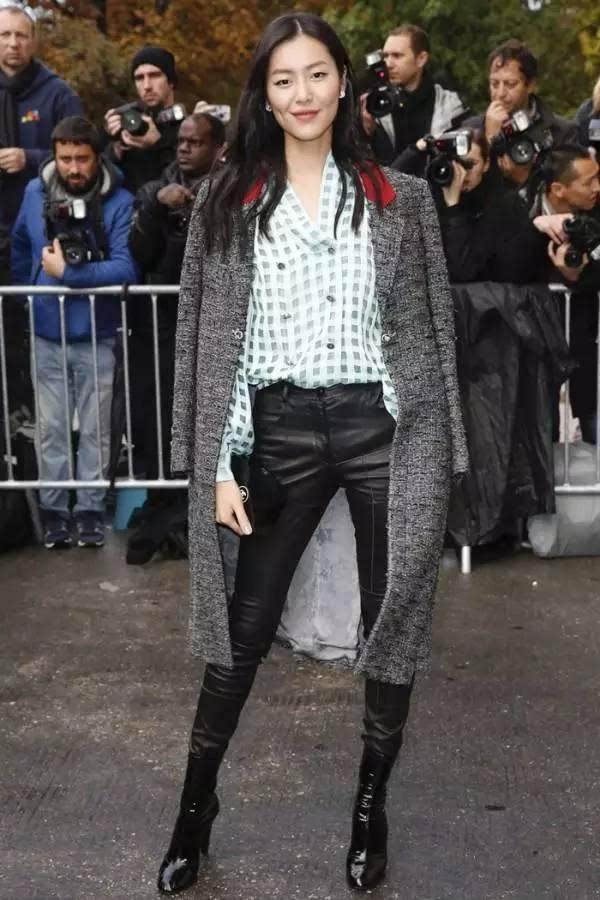 马丁靴过时了今年流行裸跟,马丁靴已经过时