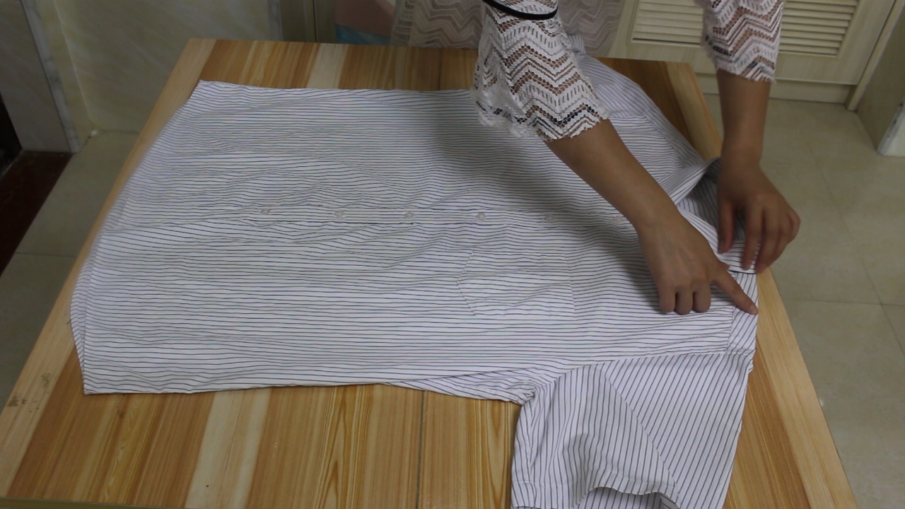 怎么样叠衬衣无褶皱,衬衣怎么叠才好看又简单