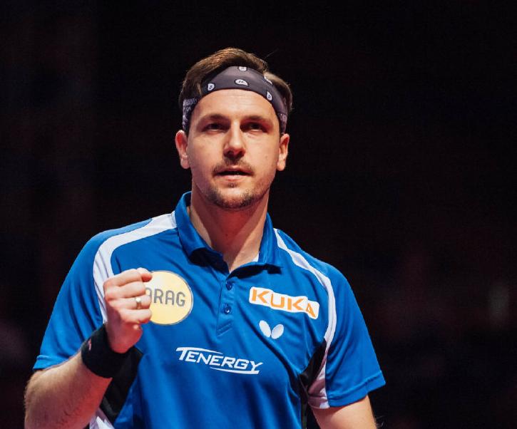 神龙摆尾打脸,神龙摆尾暴击腹部