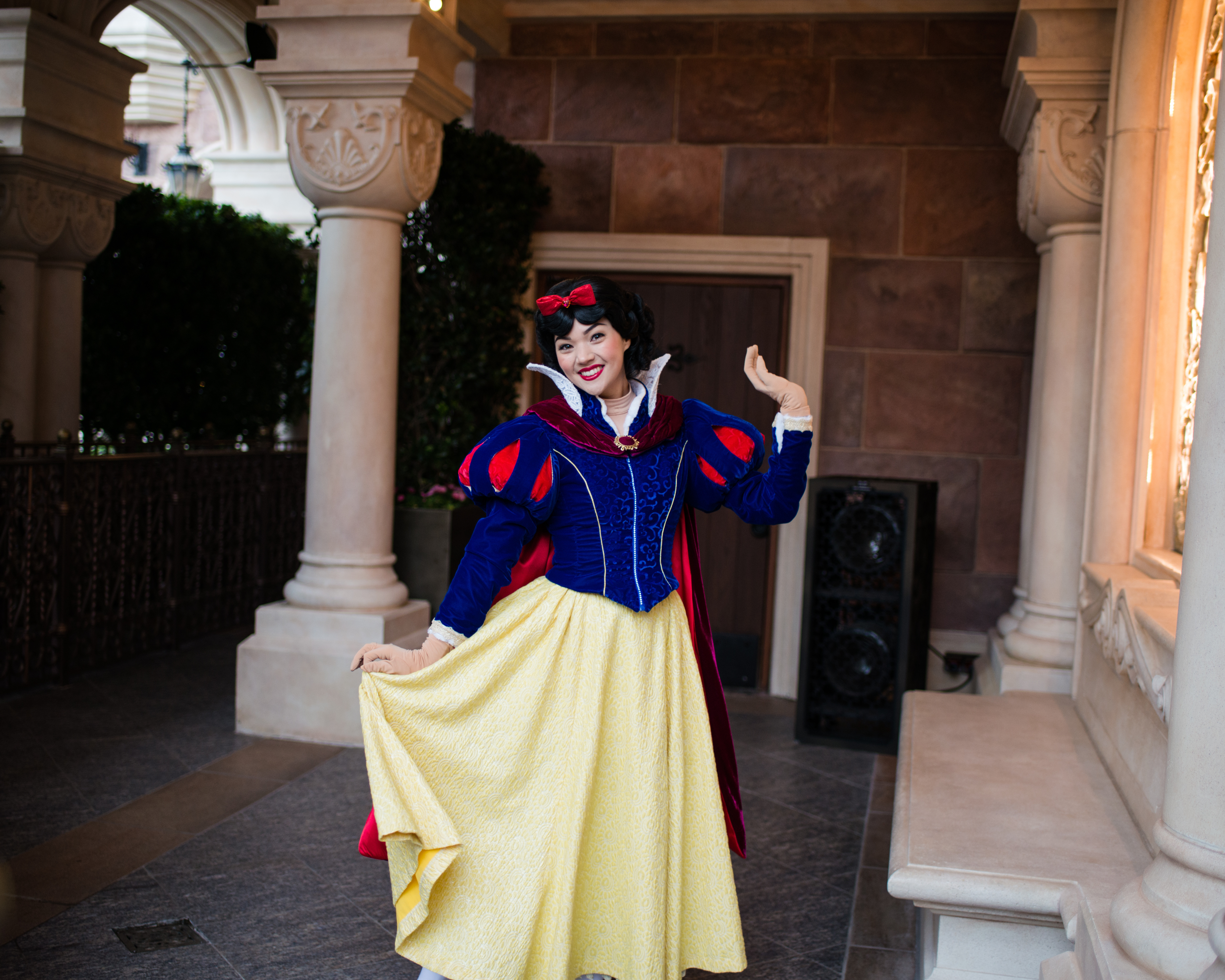 下雨天迪士尼值得去吗,雨天逛迪士尼攻略