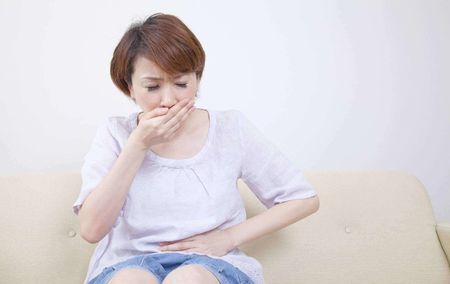 孕妇在妊娠早期常伴有孕吐，该如何缓解？